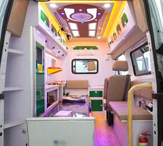 锡林浩特市车辆内部展示